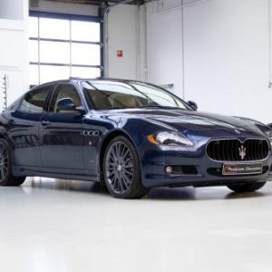 مازراتی کواتروپورته 2013 | سرمه ای | داخل قرمز